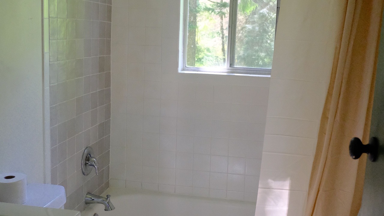 Photo of Bathroom in Ashford