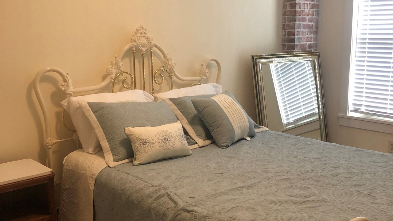 Photo of Bedroom in Butteville