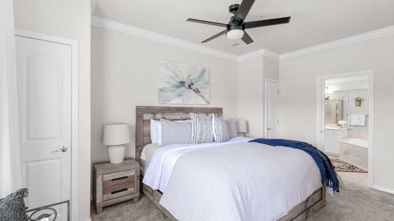 Photo of Bedroom in Branson