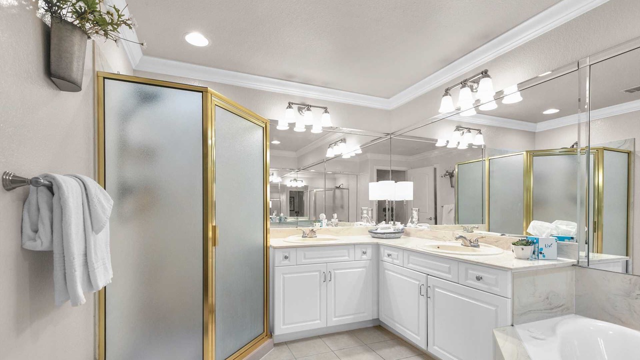 Photo of Bathroom in Branson