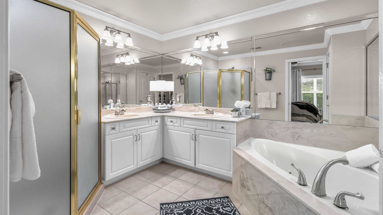 Photo of Bathroom in Branson