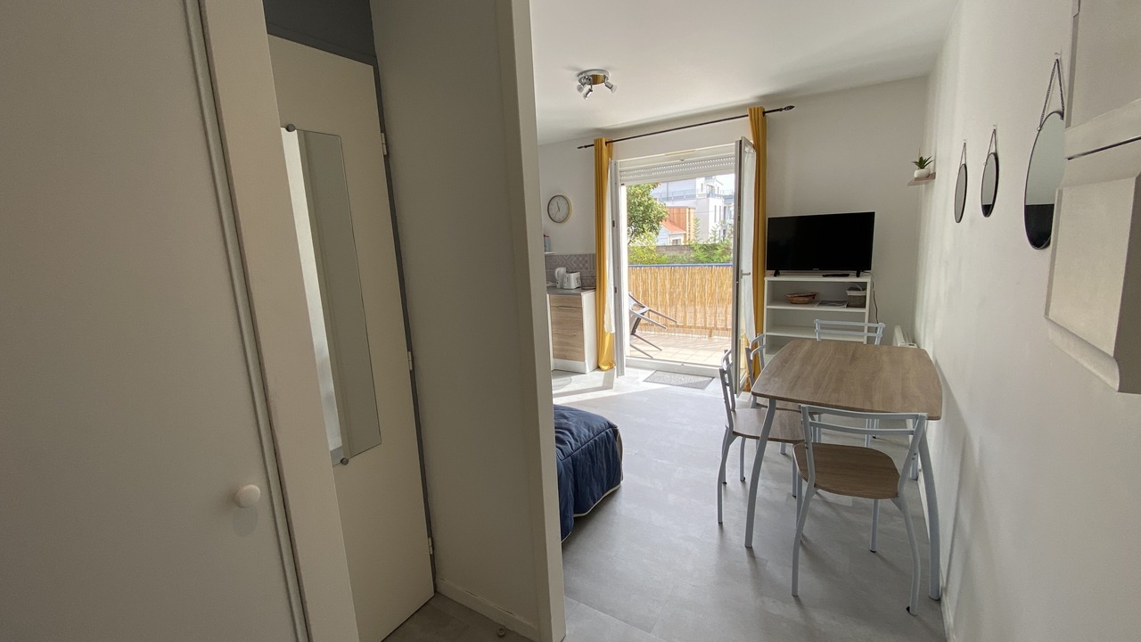 Photo of Bedroom in Saint-Marc-sur-Mer