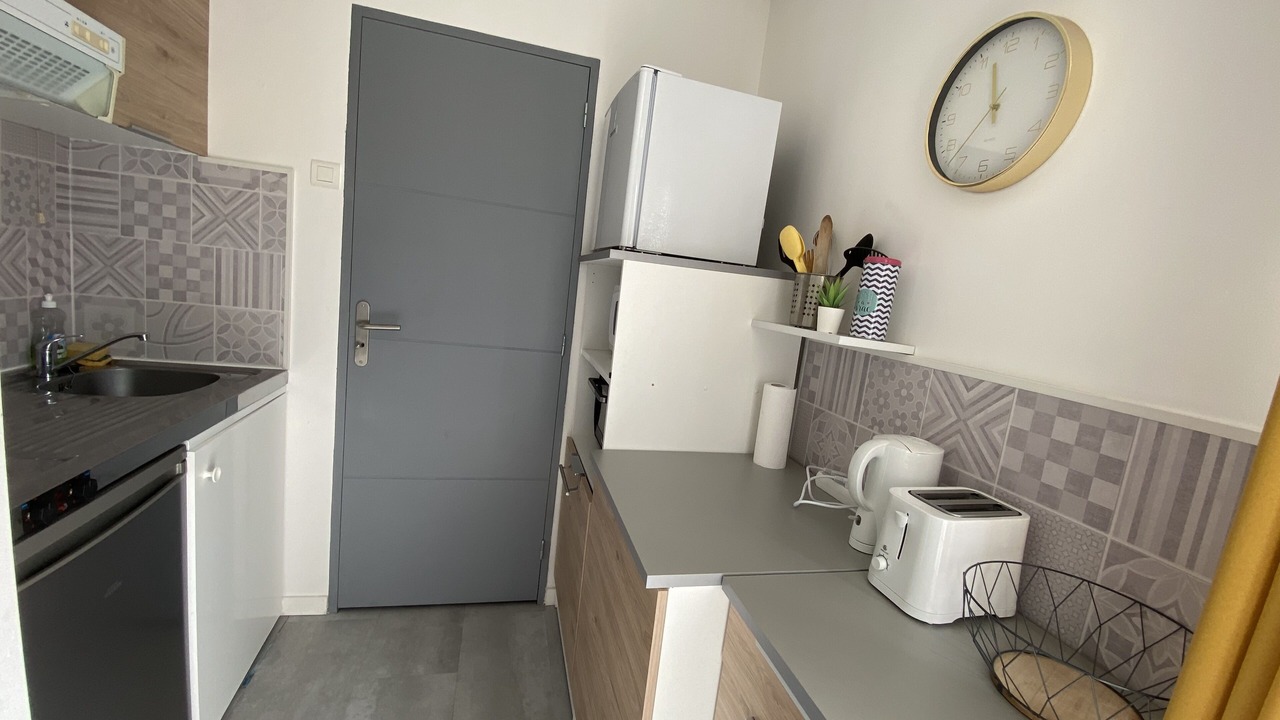 Photo of Kitchen in Saint-Marc-sur-Mer