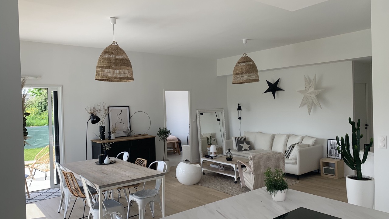 Photo of Livingroom in Trevou-Treguignec