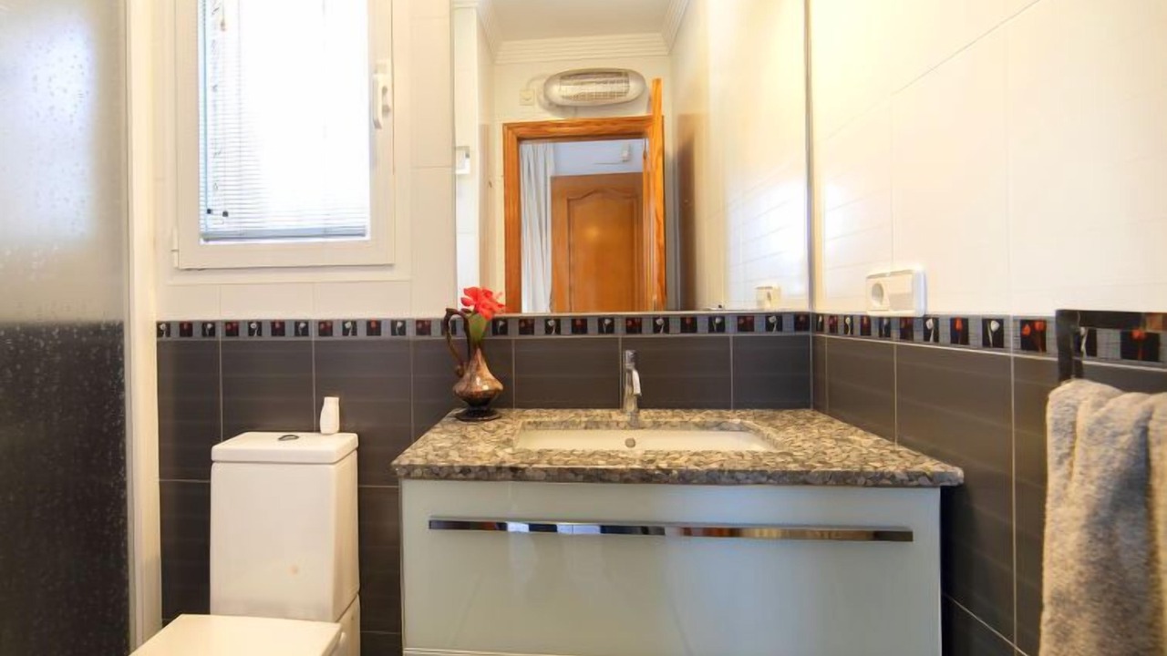 Photo of Bathroom in Empedrola