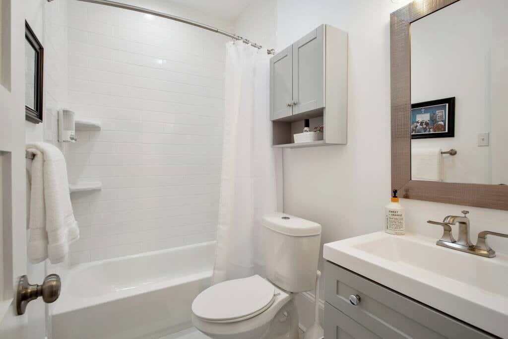 Photo of Bathroom in South 7th Ward