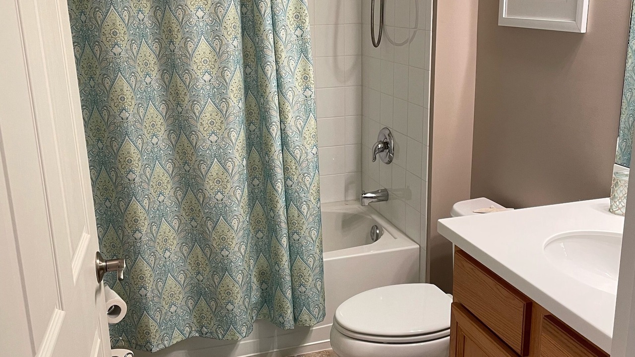 Photo of Bathroom in Biggar