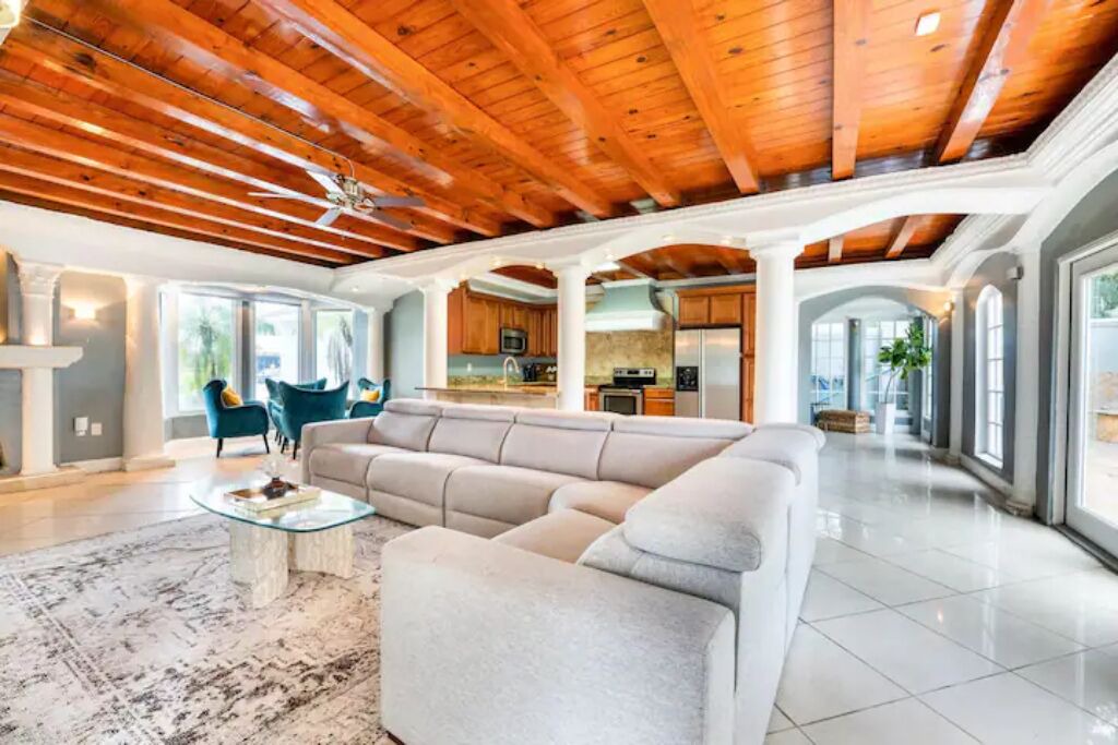 Photo of Livingroom in Northwest Orlando