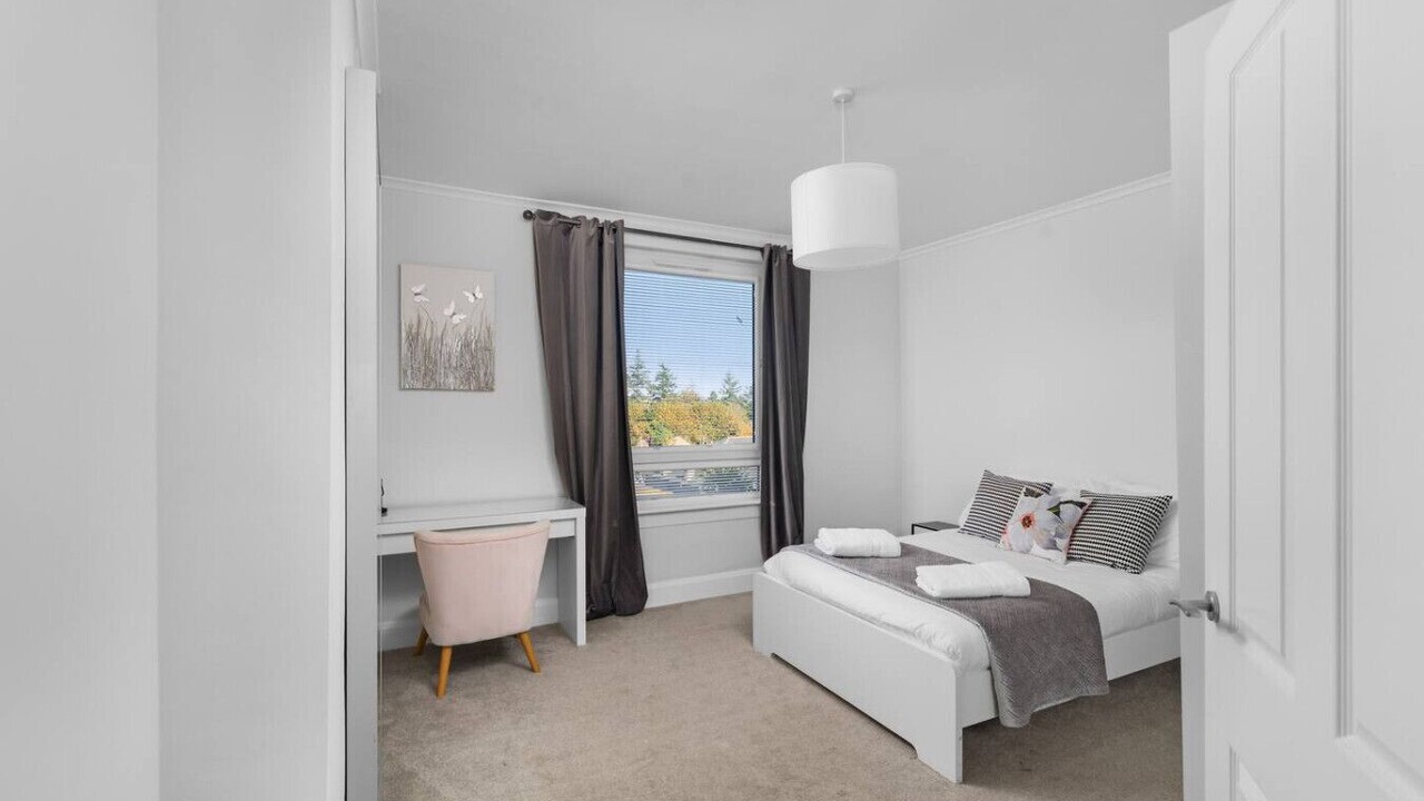 Photo of Bedroom in Murthill