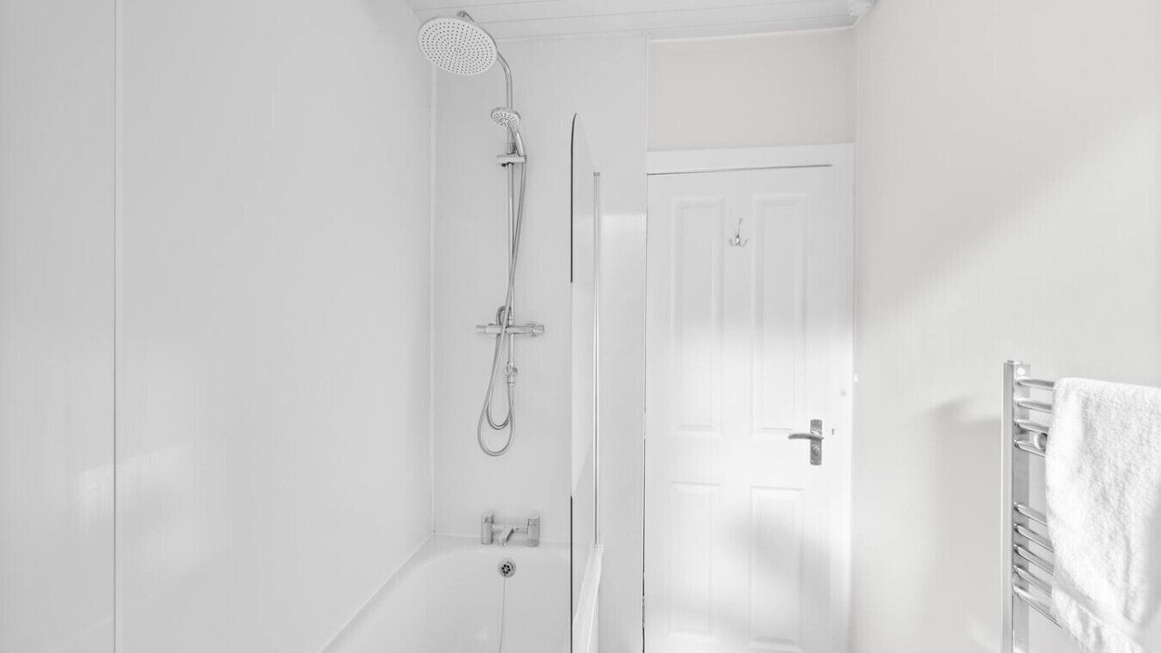 Photo of Bathroom in Murthill