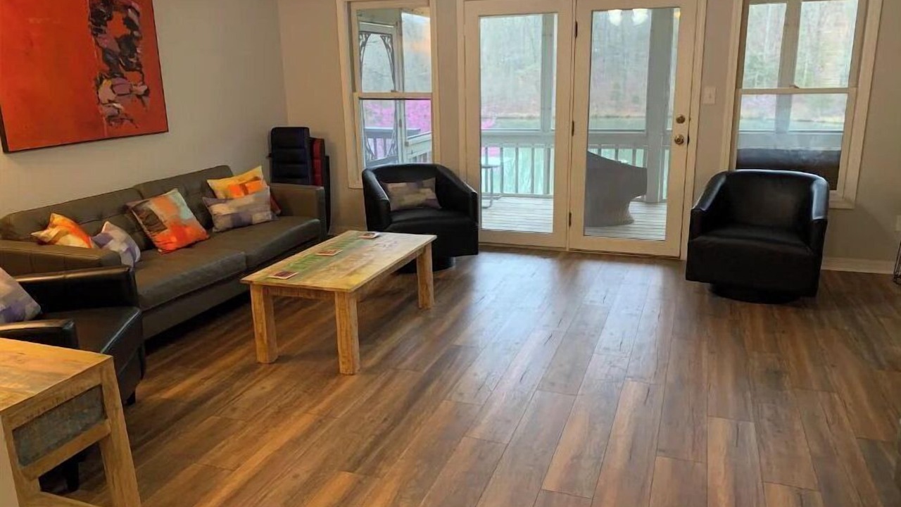 Photo of Livingroom in Cherokee Village