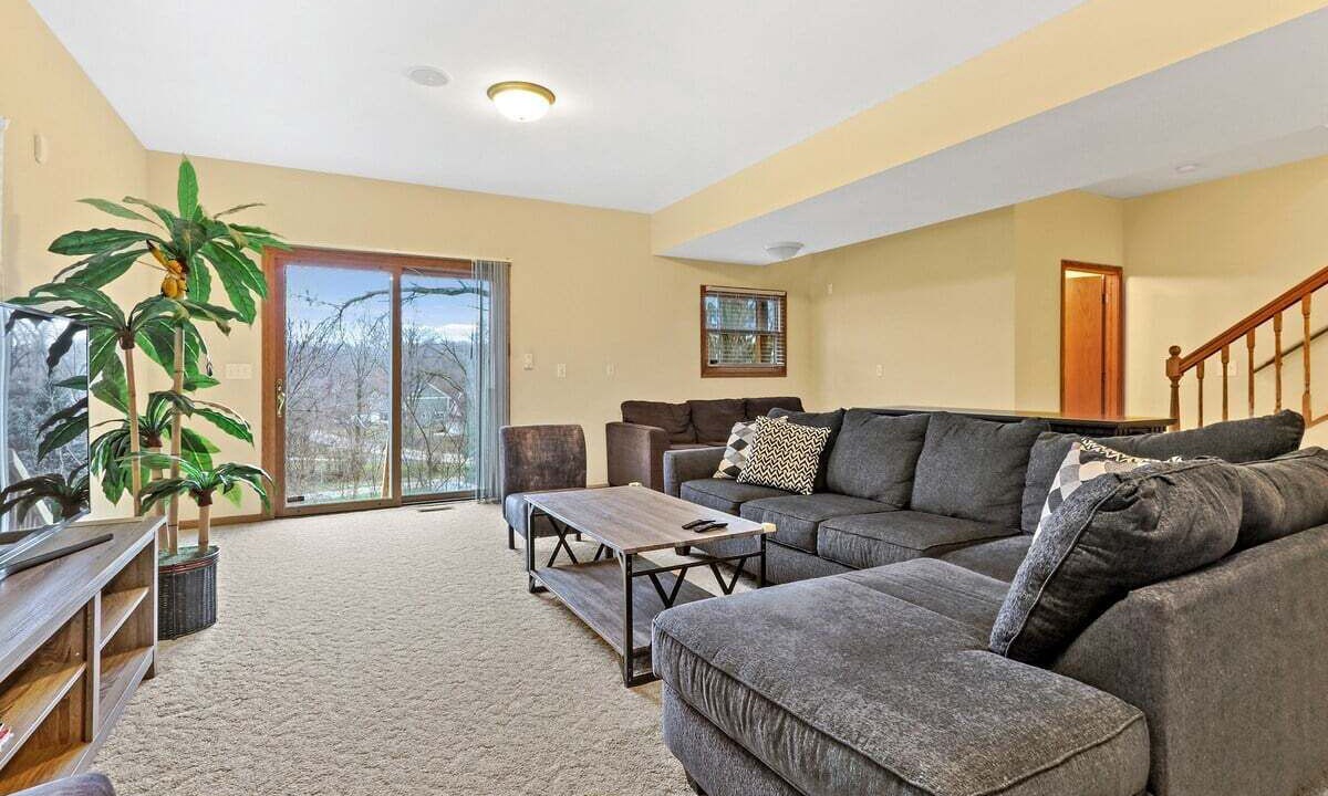 Photo of Bedroom in Twin Lakes