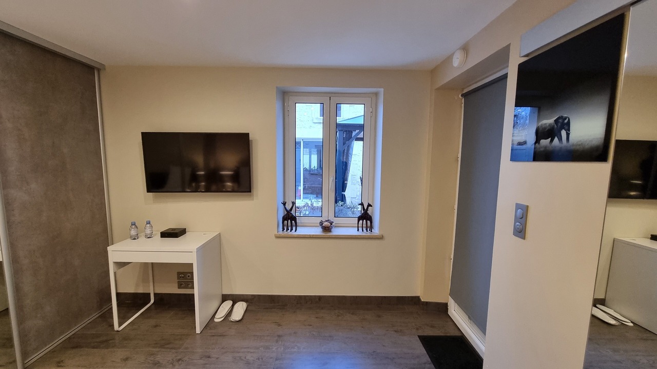 Photo of Others in Olivet