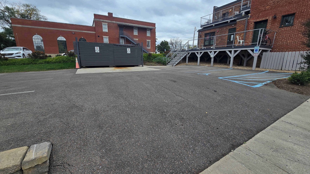 Photo of Others in Roanoke