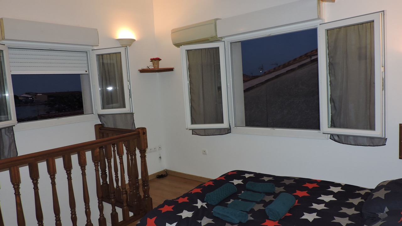 Photo of Bedroom in Sete