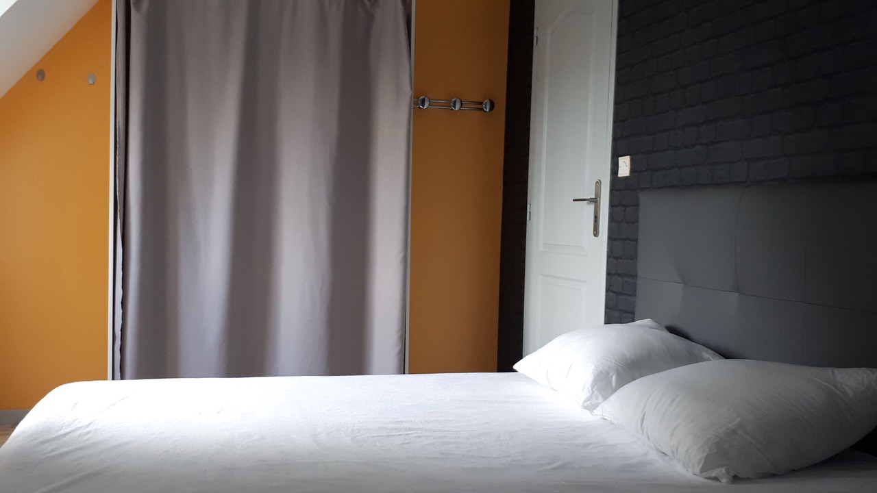 Photo of Bedroom in Beaulieu-sur-Oudon