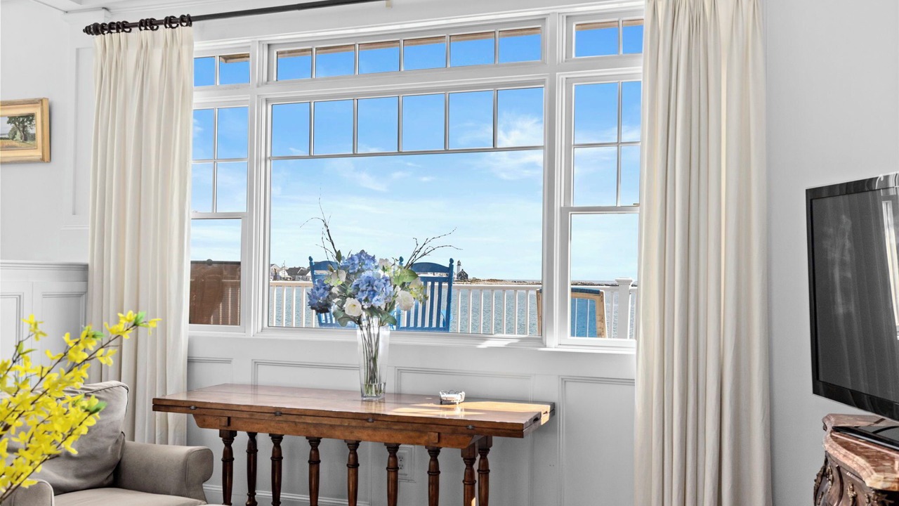 Photo of Bedroom in Scituate