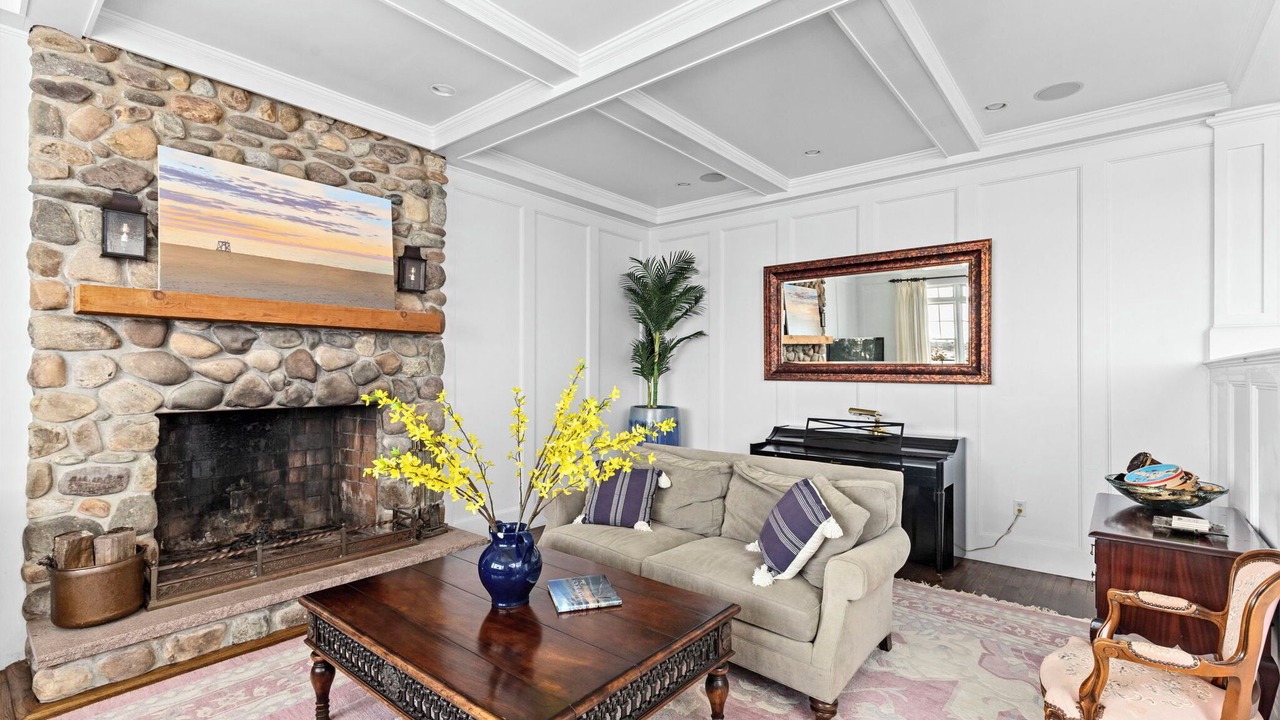 Photo of Bedroom in Scituate