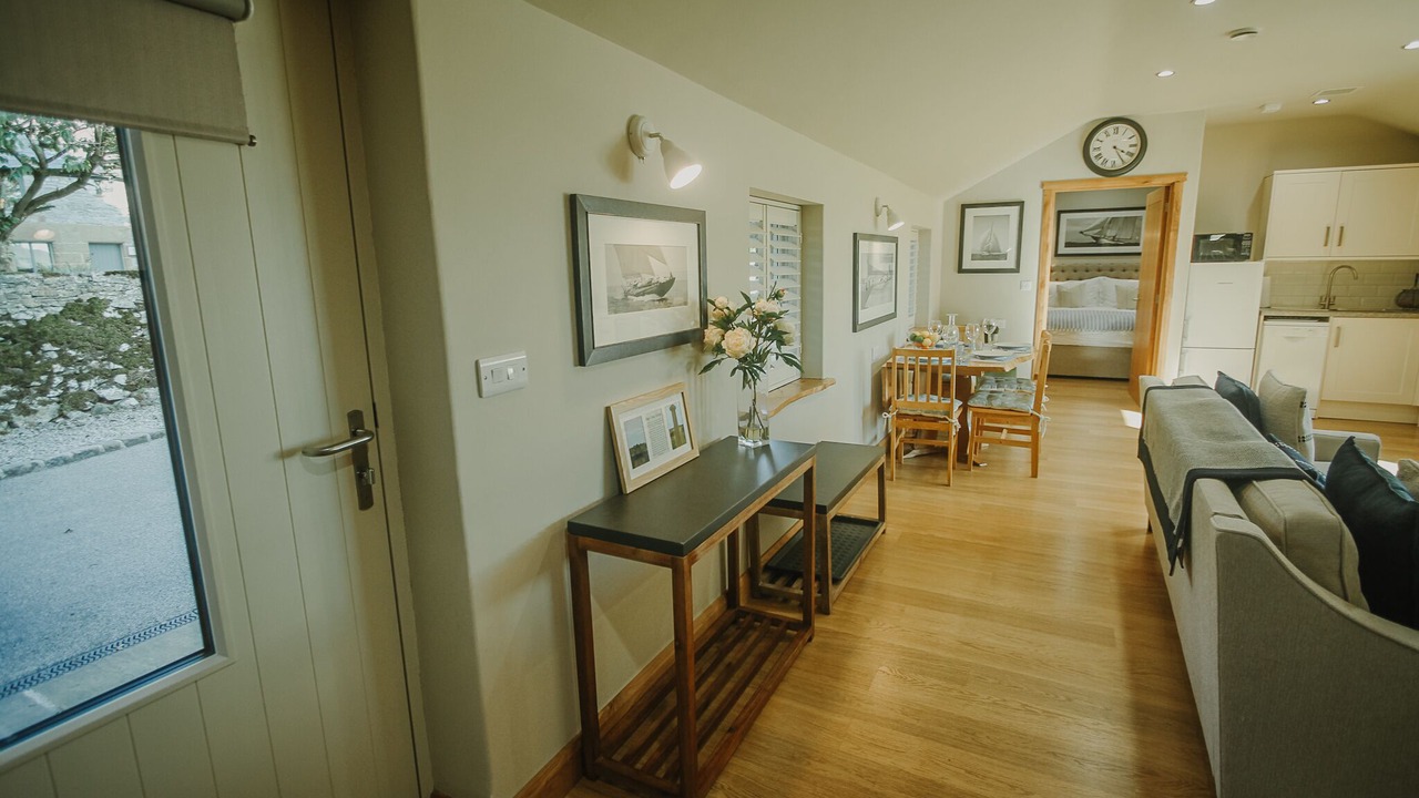 Photo of Others in Litton