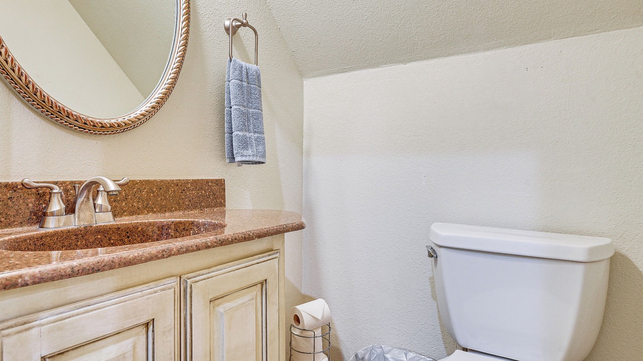 Photo of Bathroom in Alvarado