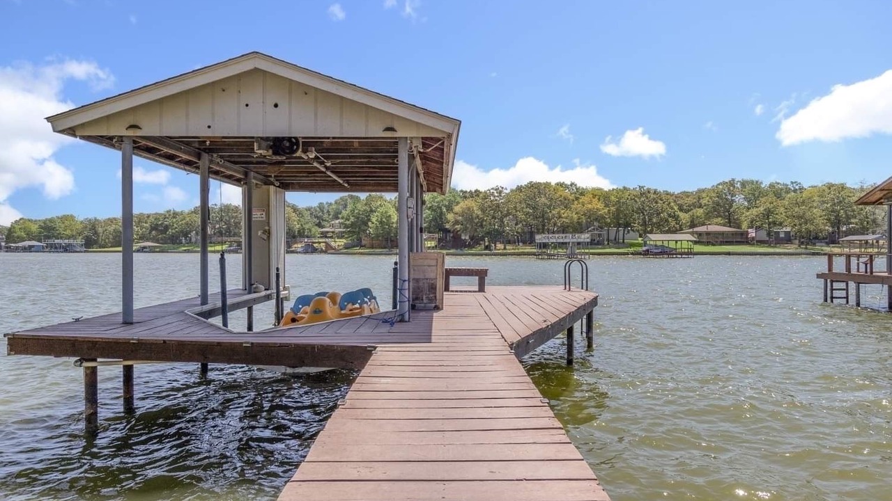 Photo of Outdoor in Enchanted Oaks