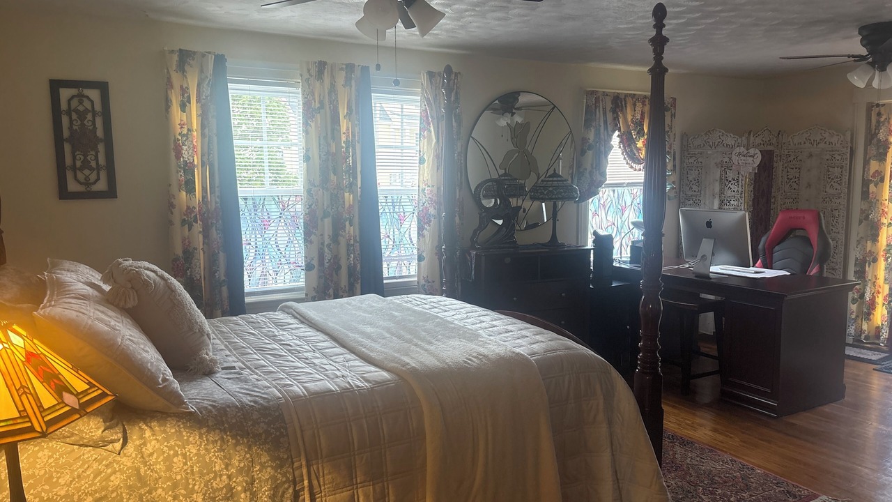 Photo of Bedroom in Millbury