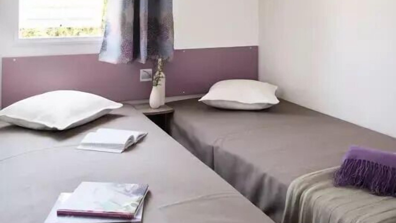 Photo of Bedroom in Saint-Aubin-sur-Scie