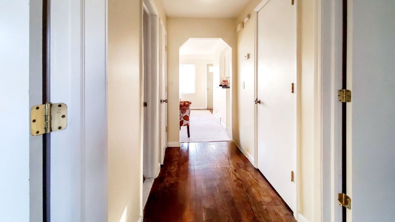 Photo of Bedroom in Pontiac
