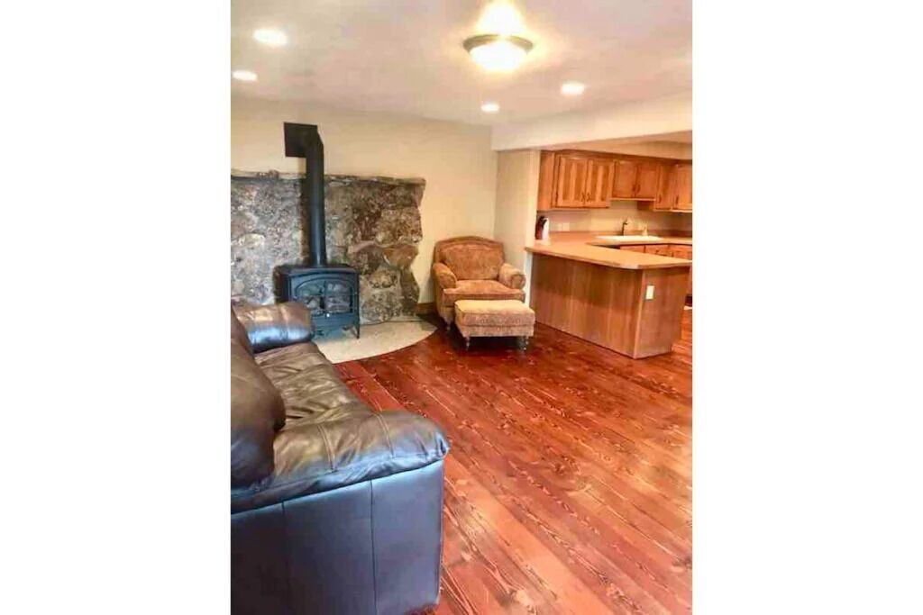 Photo of Livingroom in Spring City
