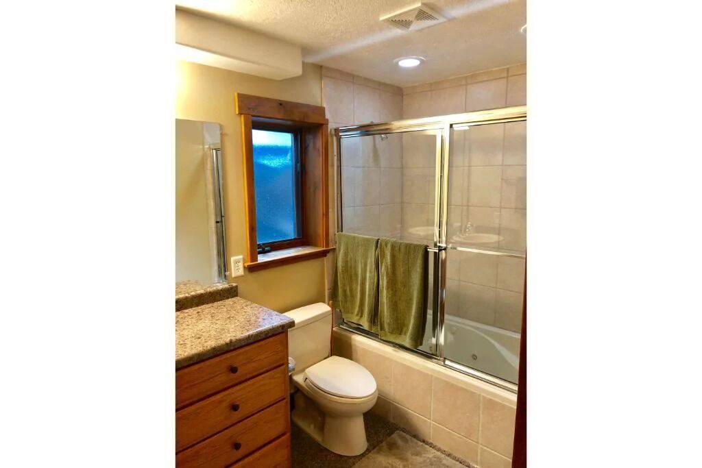 Photo of Bathroom in Spring City