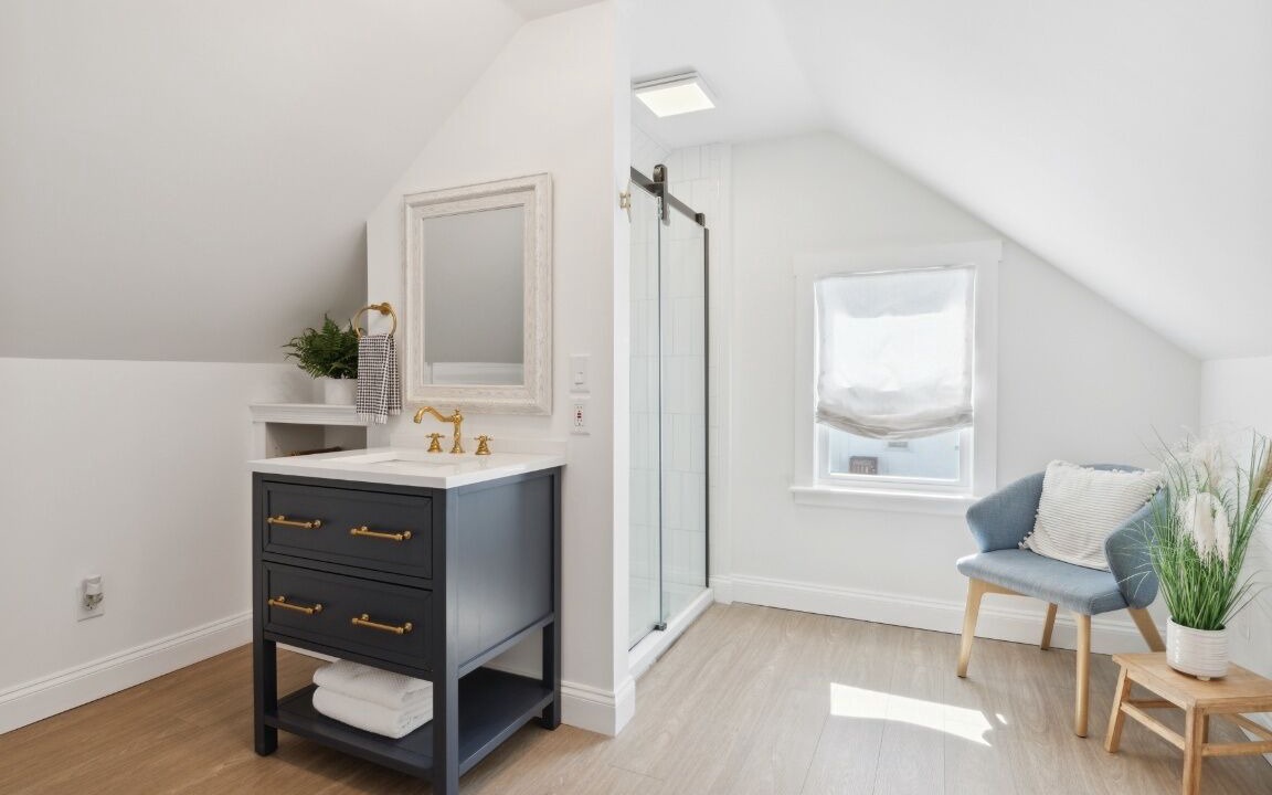 Photo of Bathroom in Edgemore