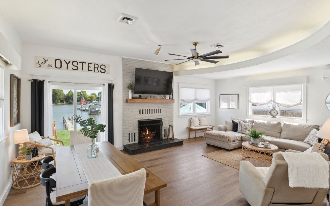 Photo of Livingroom in Edgemore