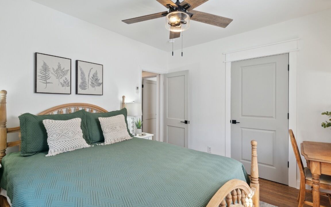 Photo of Bedroom in Edgemore
