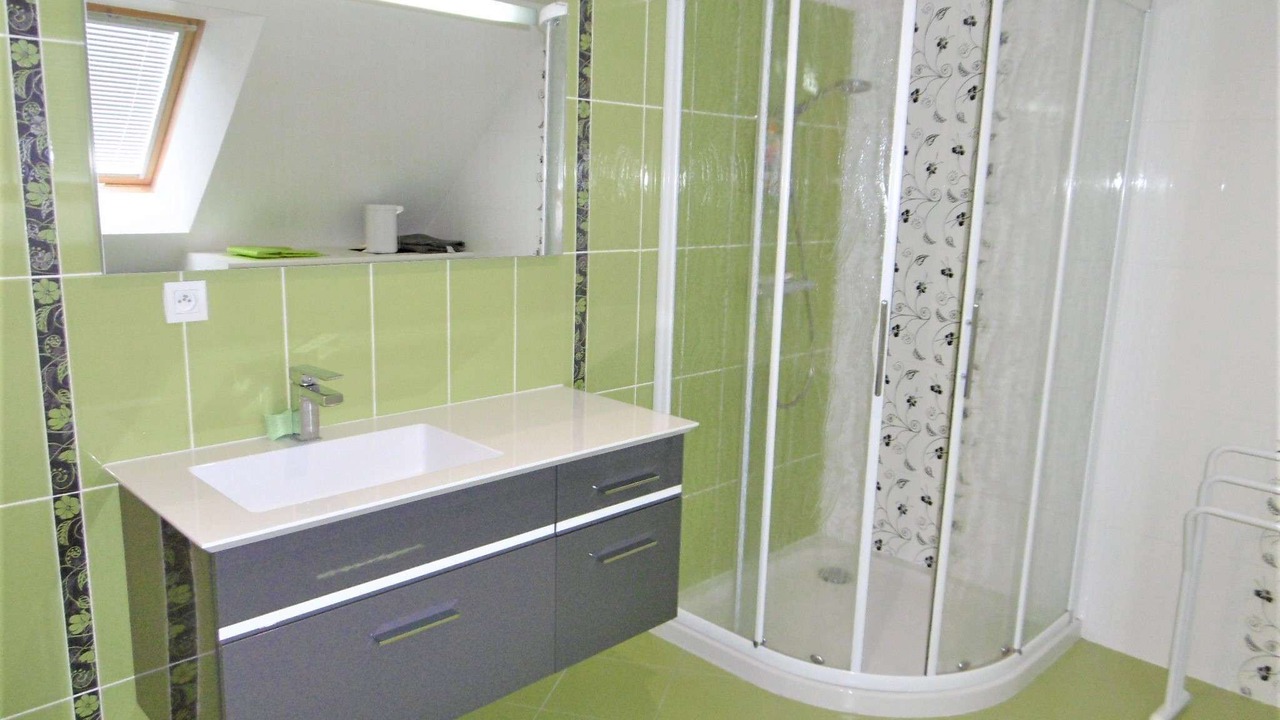 Photo of Bathroom in Saint-Gildas-de-Rhuys