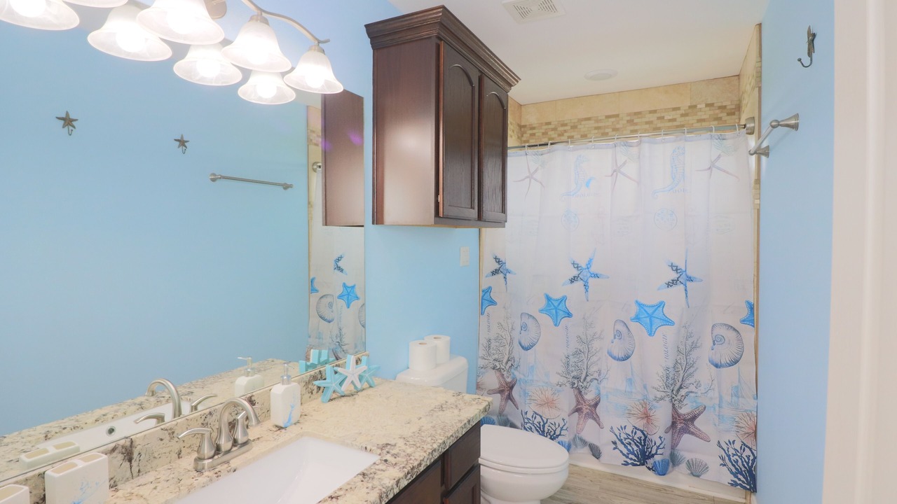 Photo of Bathroom in Galveston