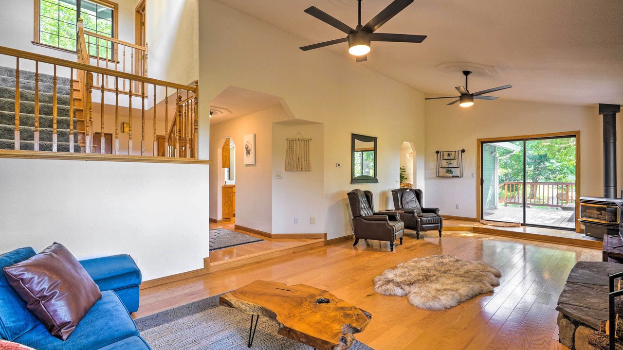 Photo of Bedroom in Apple Hill