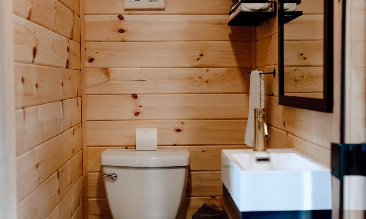 Photo of Bathroom in Rockwood