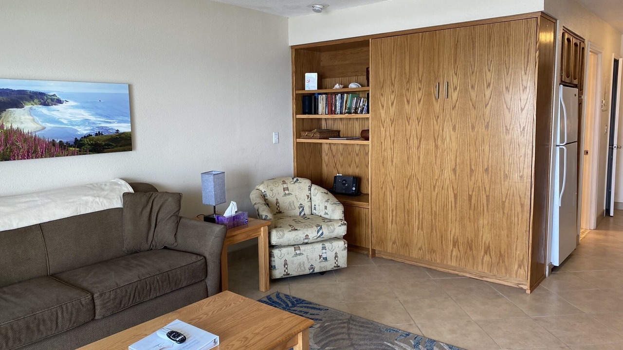 Photo of Livingroom in Lincoln City
