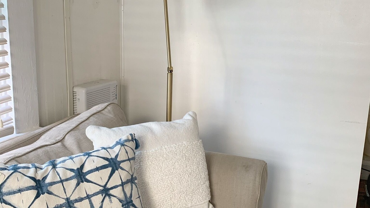 Photo of Livingroom in Spring Lake