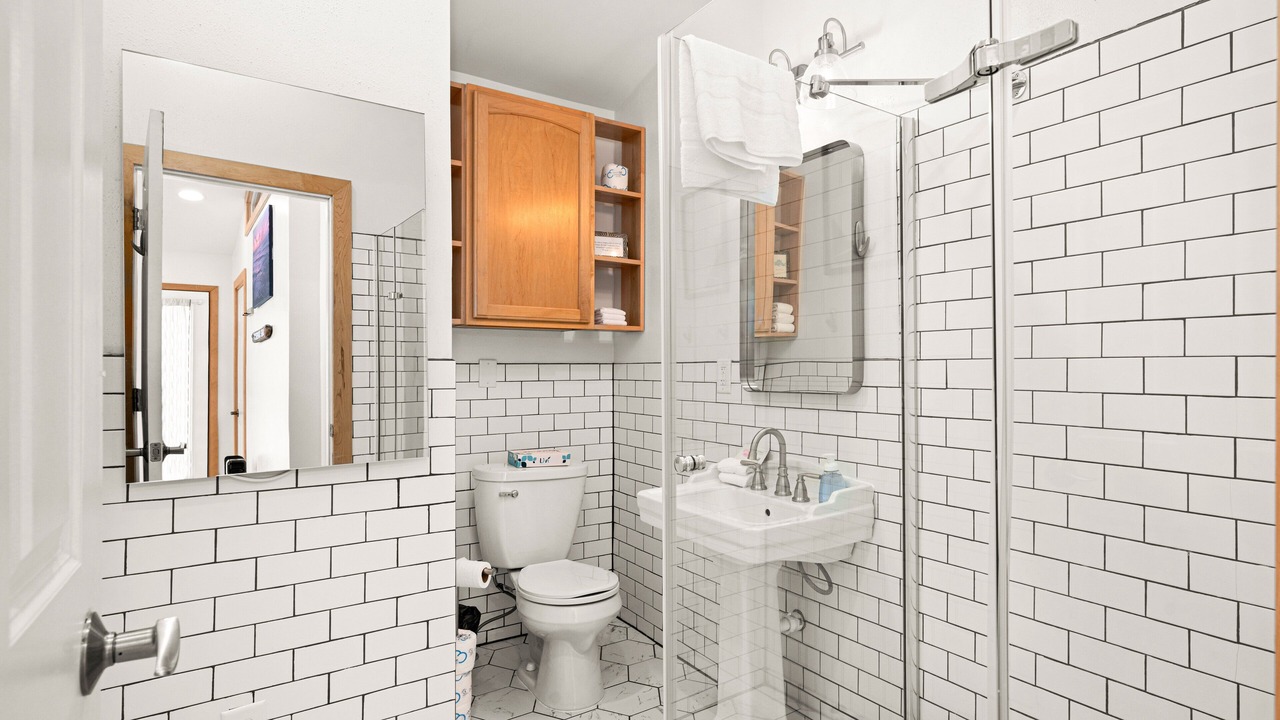 Photo of Bathroom in Park Point