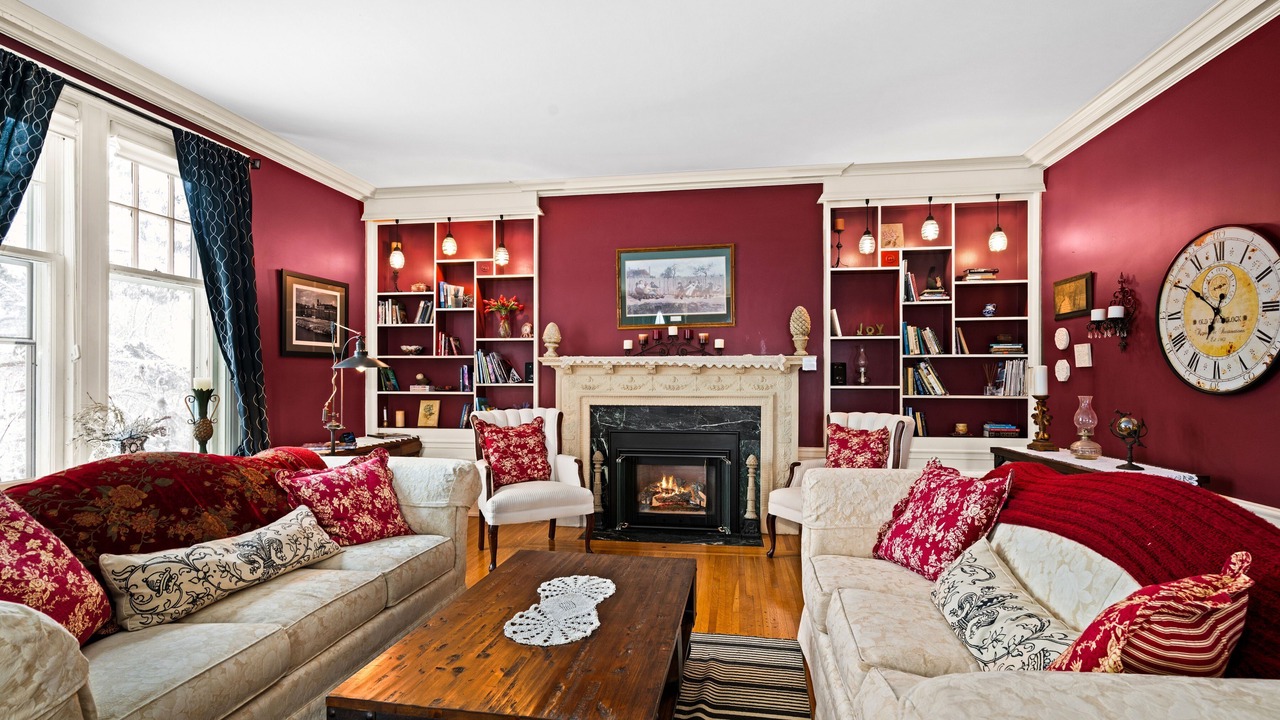 Photo of Livingroom in Congdon Park