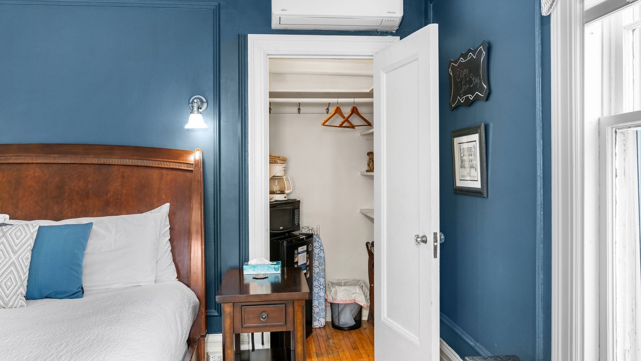 Photo of Bedroom in Congdon Park