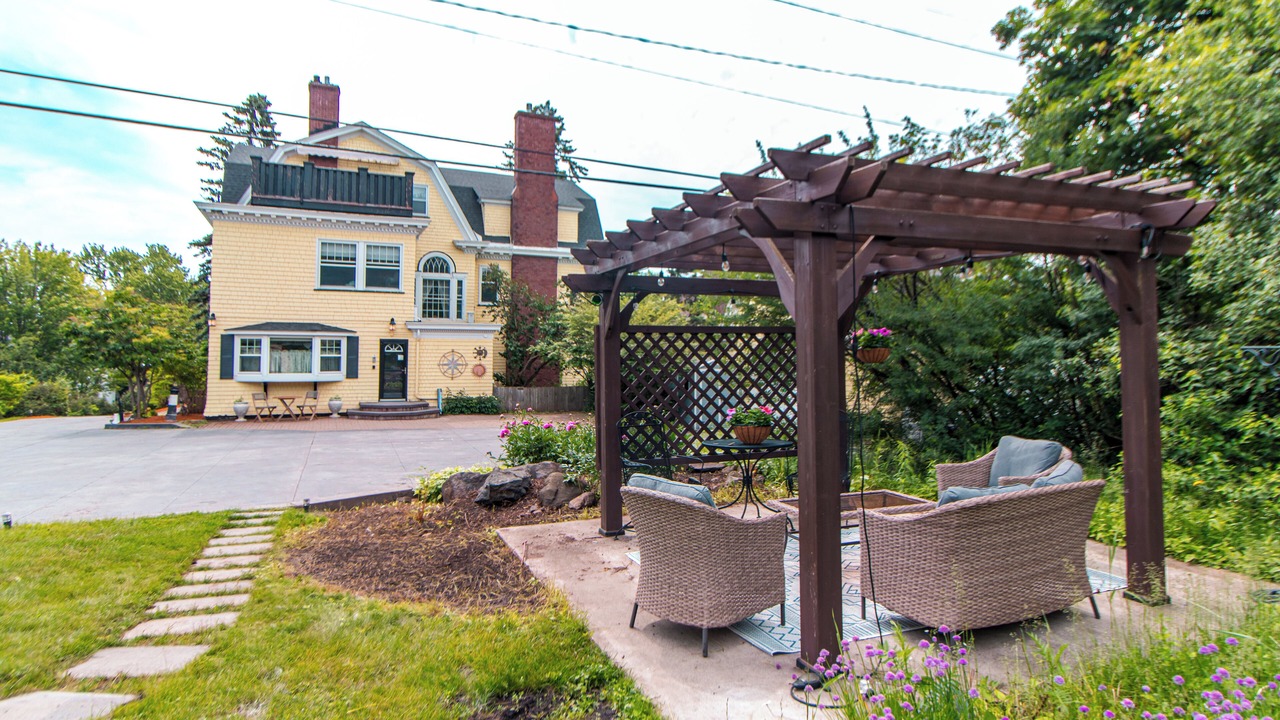 Photo of Patio Balcony in Congdon Park