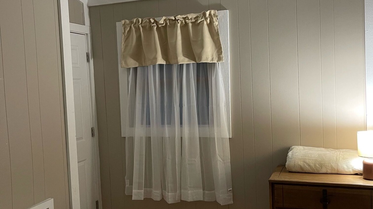 Photo of Bedroom in Paddock Lake