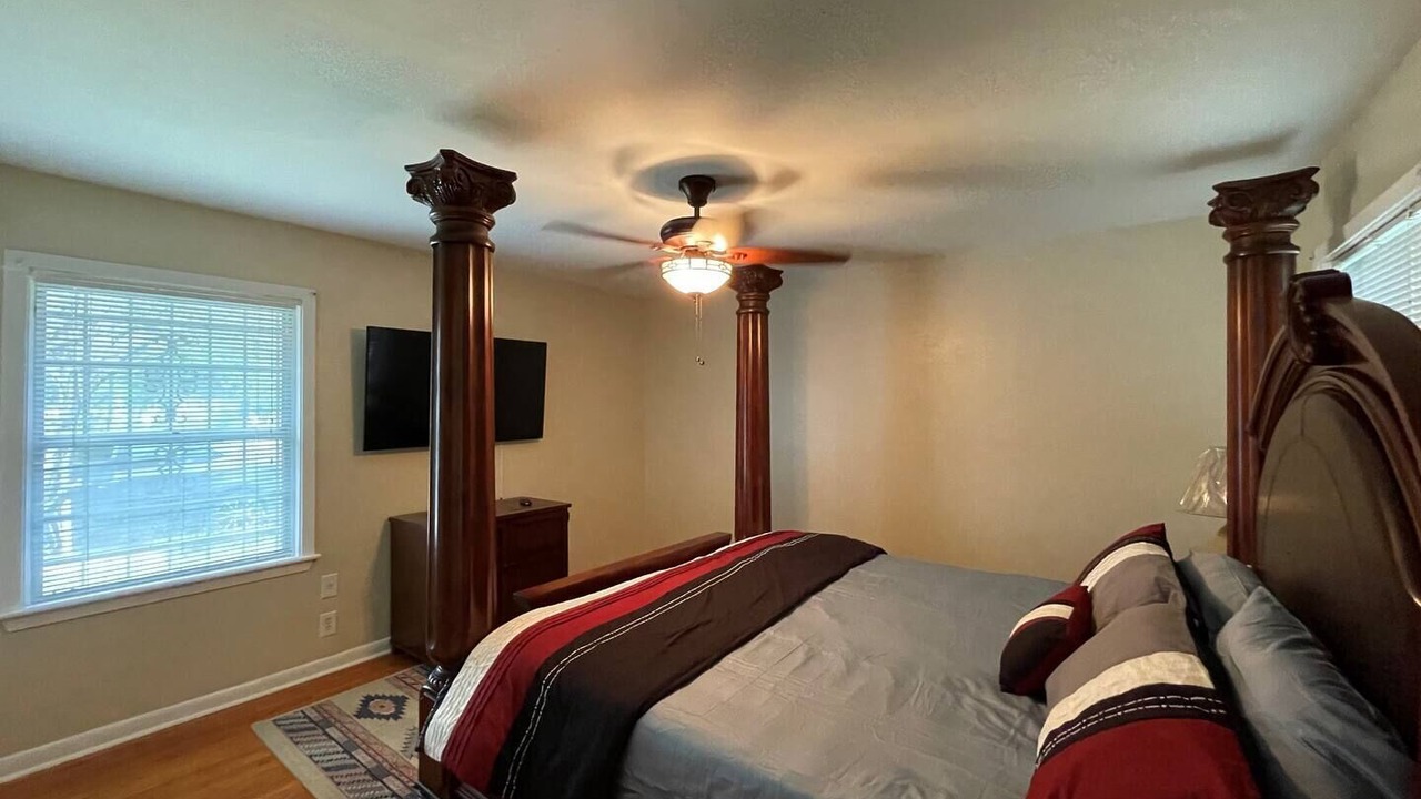 Photo of Bedroom in Southeast Houston