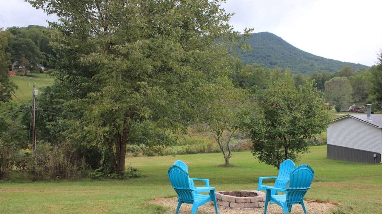 Photo of Outdoor in Candler