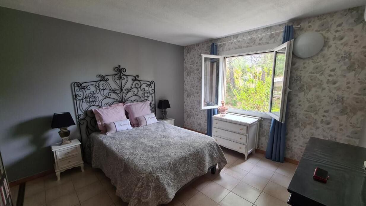 Photo of Bedroom in Le Val
