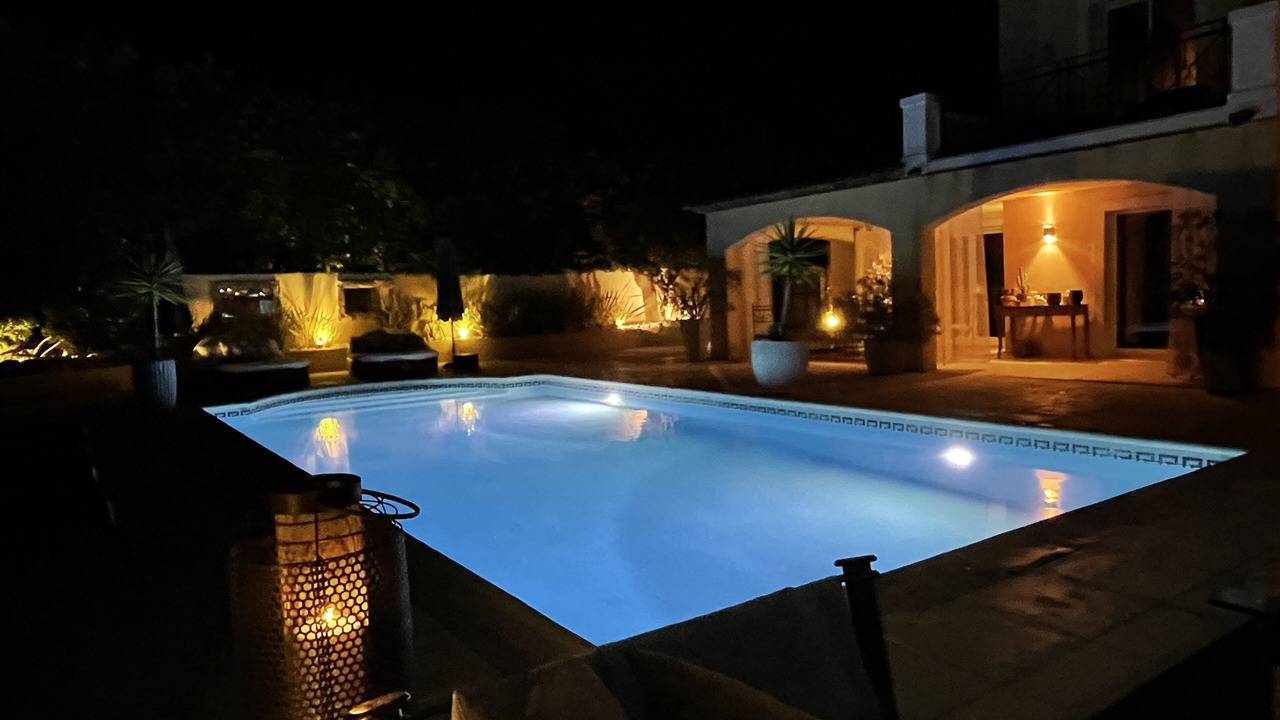 Photo of Outdoor in Gairaut