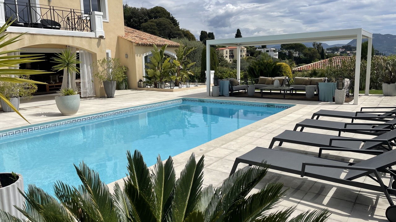 Photo of Outdoor in Gairaut