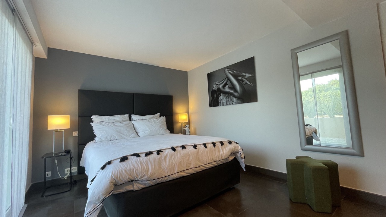 Photo of Bedroom in Gairaut